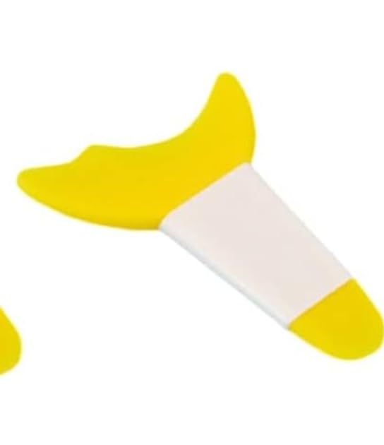 3 in 1 Multifunctional Eyelash Makeup Auxiliary Guard Tool, Applicator Guide Auxiliary Artifact Mascara Eyeliner Eye Shadow Painting Silicone Upper and Lower Bezel Tool (Pack of 1, White)