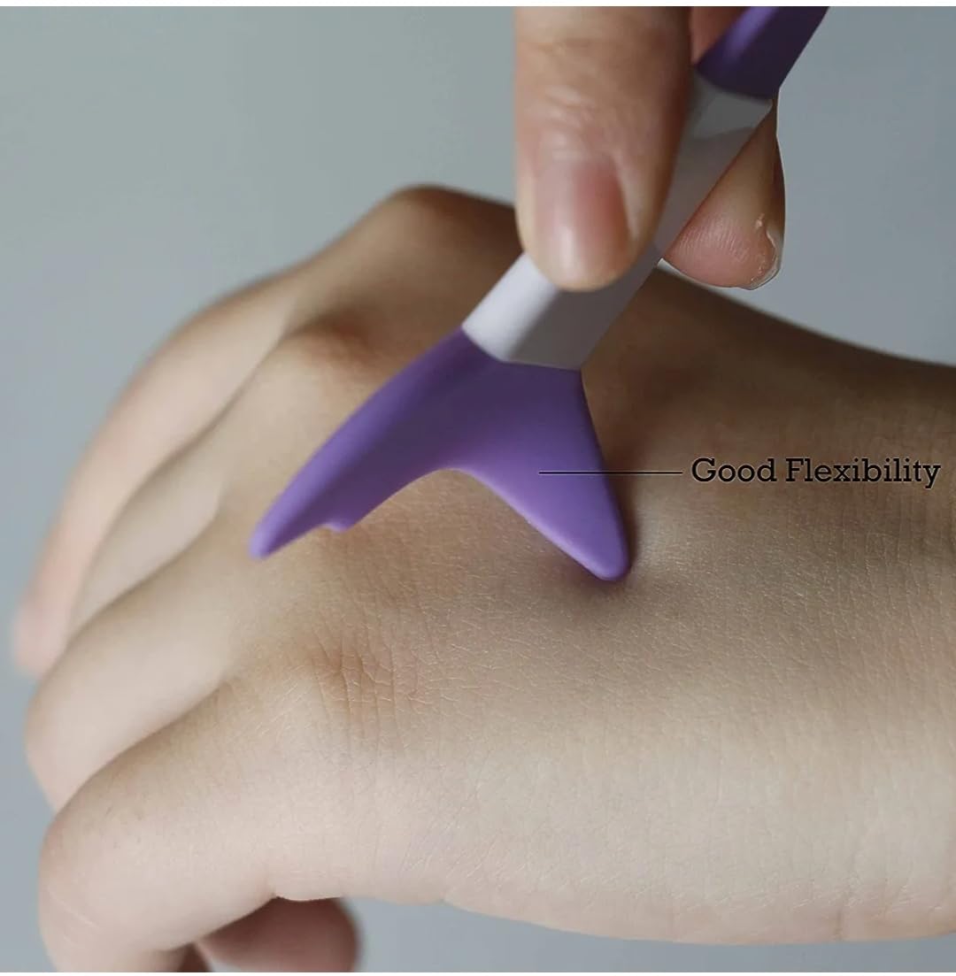 3 in 1 Multifunctional Eyelash Makeup Auxiliary Guard Tool, Applicator Guide Auxiliary Artifact Mascara Eyeliner Eye Shadow Painting Silicone Upper and Lower Bezel Tool (Pack of 1, White)