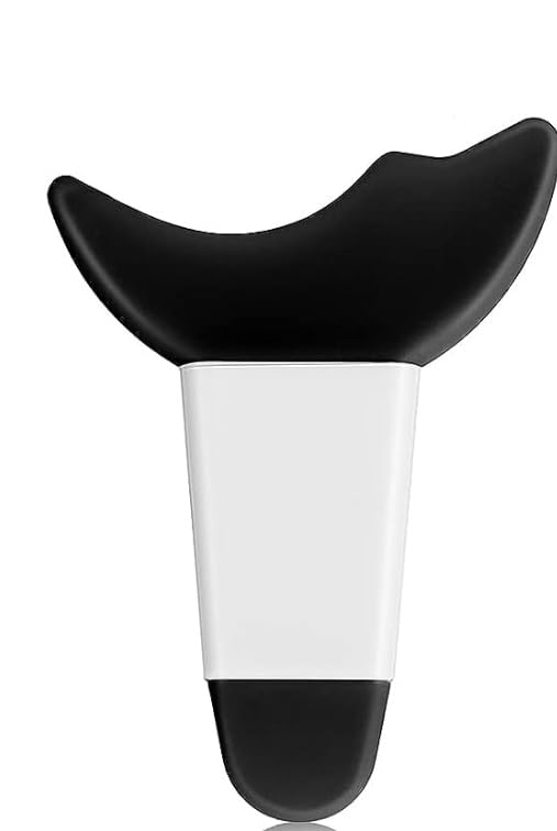 3 in 1 Multifunctional Eyelash Makeup Auxiliary Guard Tool, Applicator Guide Auxiliary Artifact Mascara Eyeliner Eye Shadow Painting Silicone Upper and Lower Bezel Tool (Pack of 1, White)