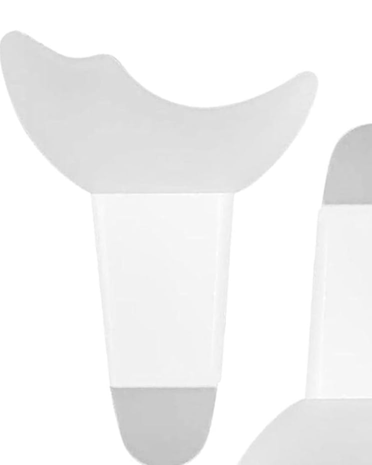3 in 1 Multifunctional Eyelash Makeup Auxiliary Guard Tool, Applicator Guide Auxiliary Artifact Mascara Eyeliner Eye Shadow Painting Silicone Upper and Lower Bezel Tool (Pack of 1, White)