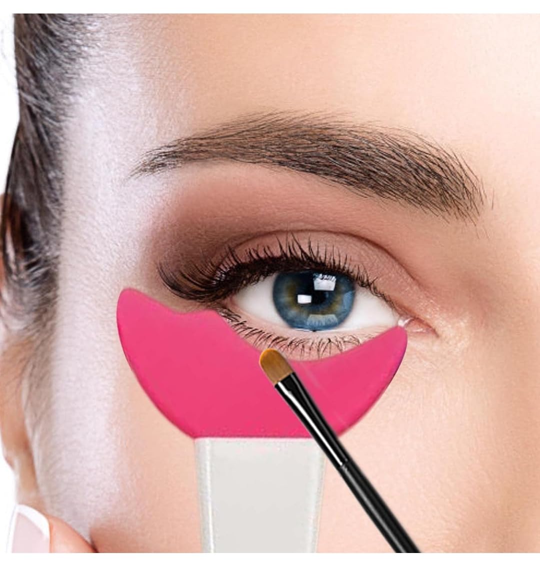 3 in 1 Multifunctional Eyelash Makeup Auxiliary Guard Tool, Applicator Guide Auxiliary Artifact Mascara Eyeliner Eye Shadow Painting Silicone Upper and Lower Bezel Tool (Pack of 1, White)