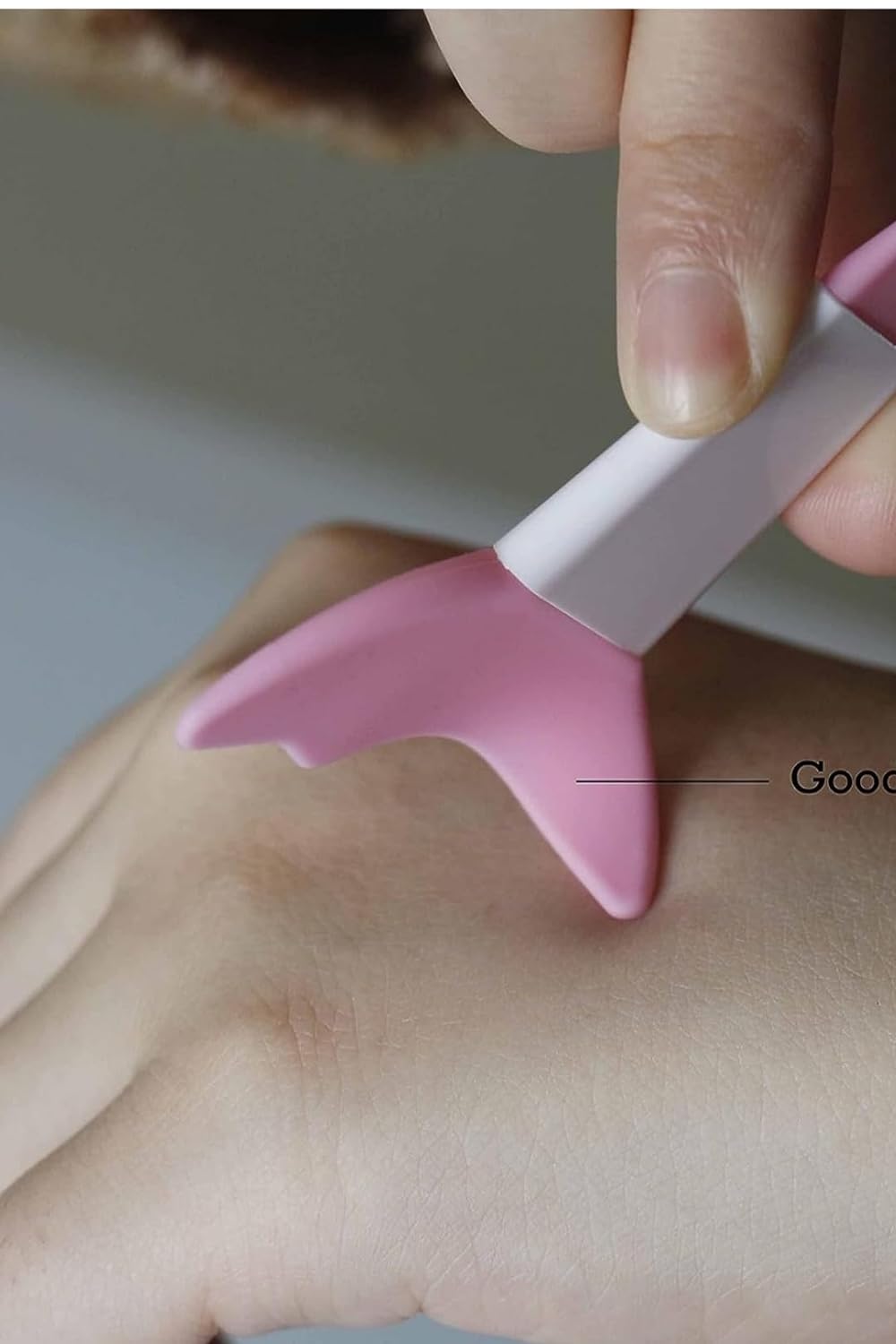 3 in 1 Multifunctional Eyelash Makeup Auxiliary Guard Tool, Applicator Guide Auxiliary Artifact Mascara Eyeliner Eye Shadow Painting Silicone Upper and Lower Bezel Tool (Pack of 1, White)