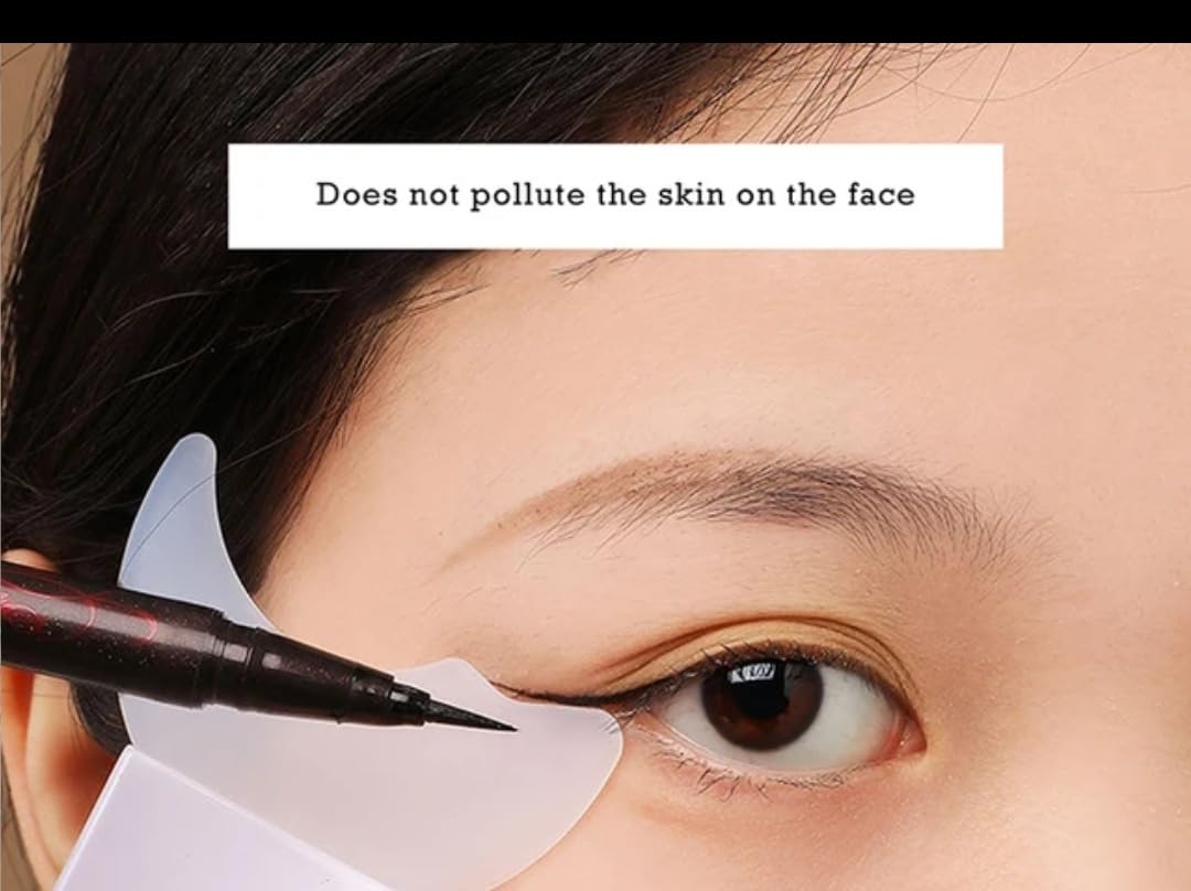 3 in 1 Multifunctional Eyelash Makeup Auxiliary Guard Tool, Applicator Guide Auxiliary Artifact Mascara Eyeliner Eye Shadow Painting Silicone Upper and Lower Bezel Tool (Pack of 1, White)